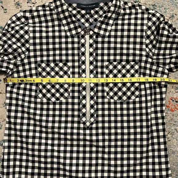 NWT Tommy Hilfiger Black & White Half Zip Top - Picture 6 of 16